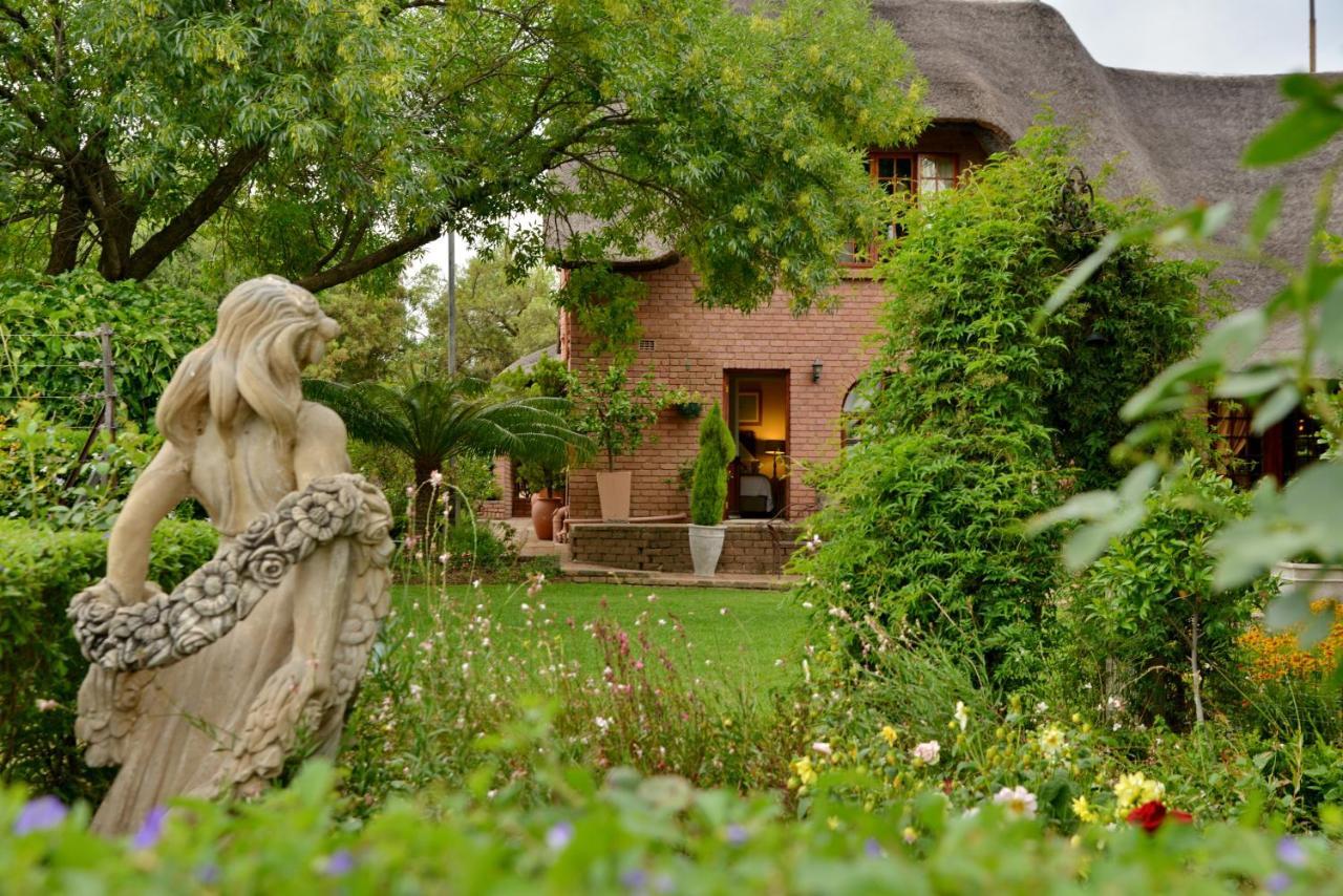 Owls Loft Guest House Midrand Exteriér fotografie