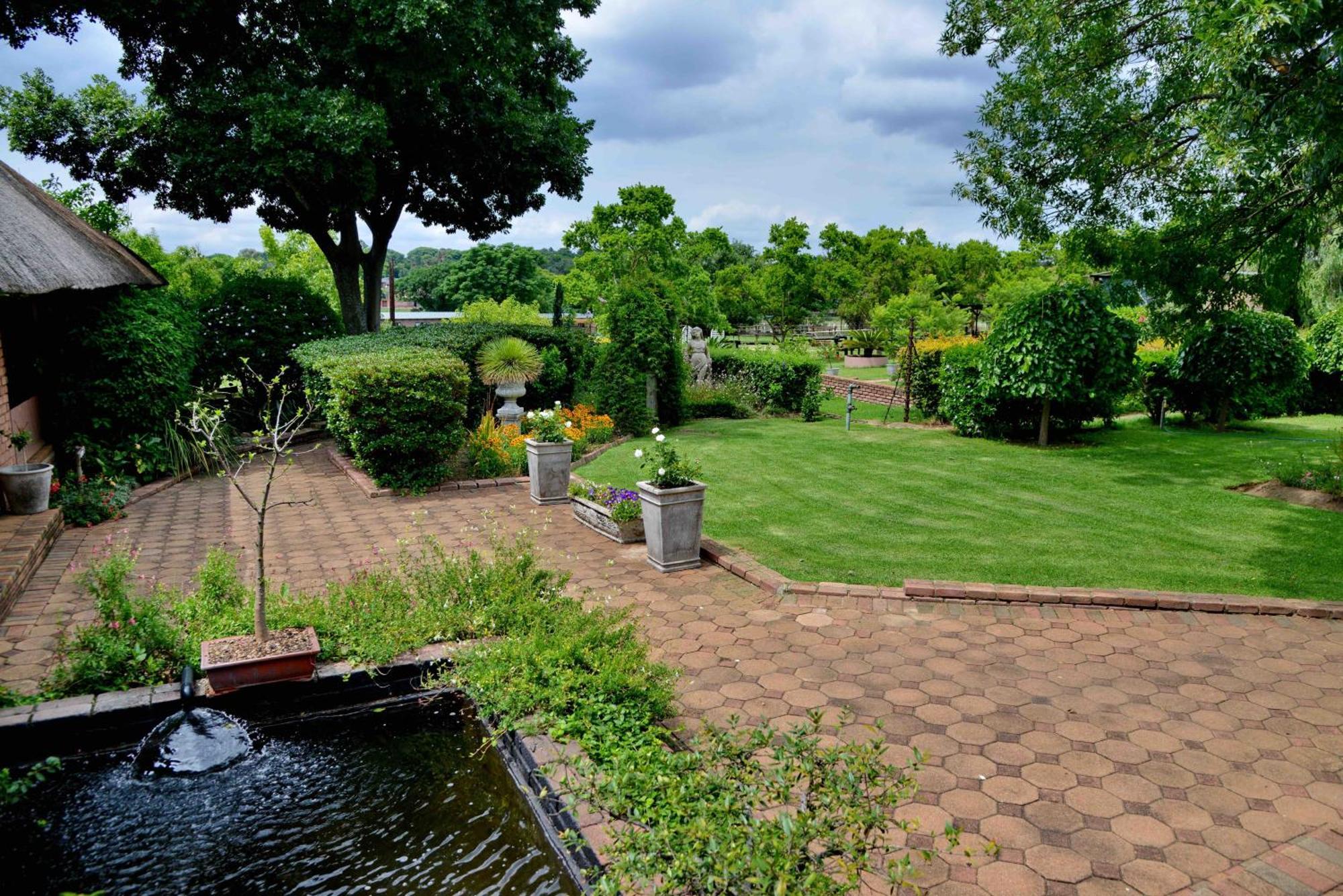 Owls Loft Guest House Midrand Exteriér fotografie