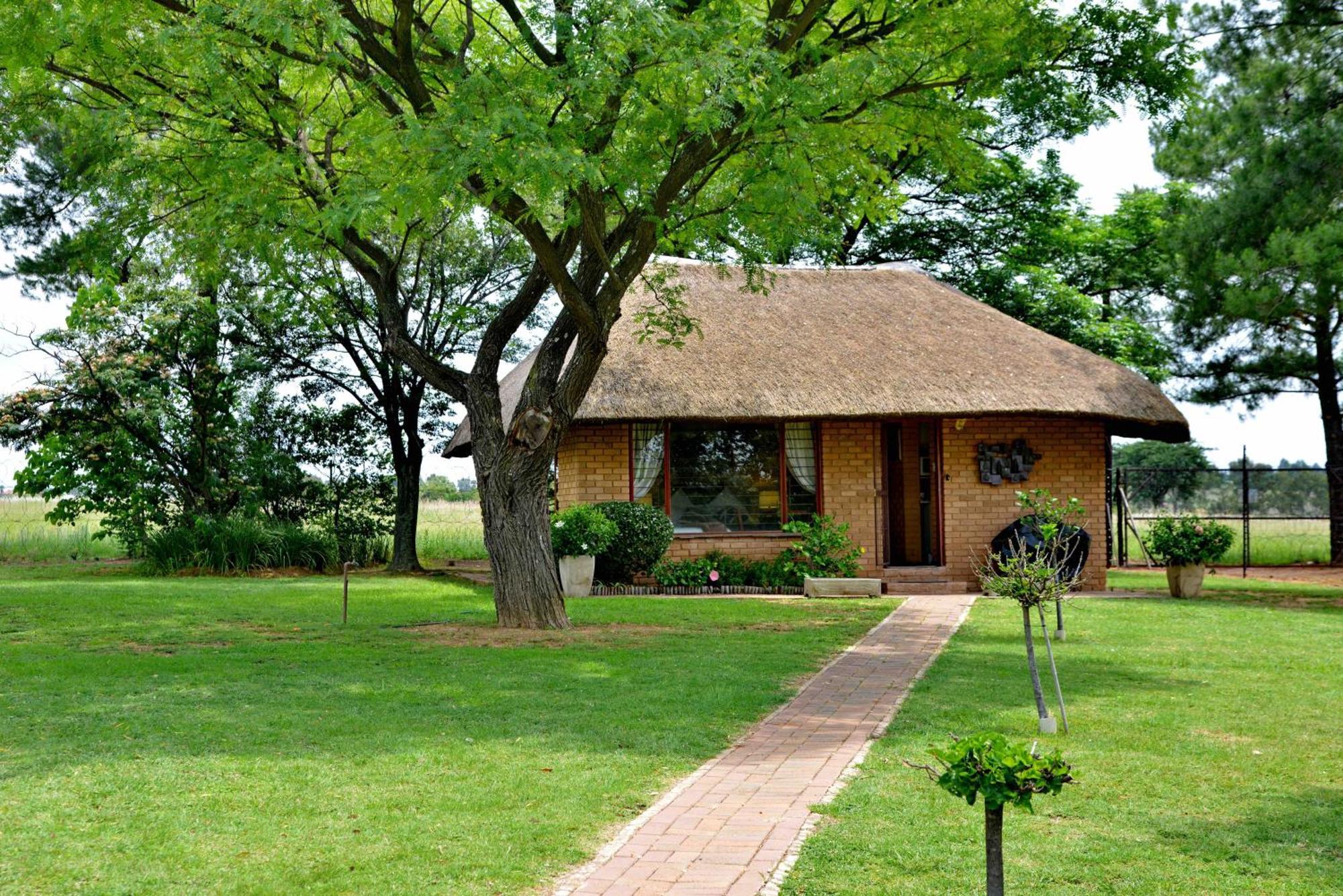 Owls Loft Guest House Midrand Exteriér fotografie